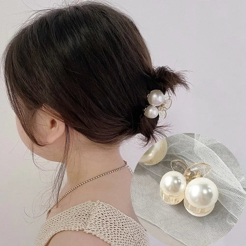 Giant Pearl Acrylic Hair Clip