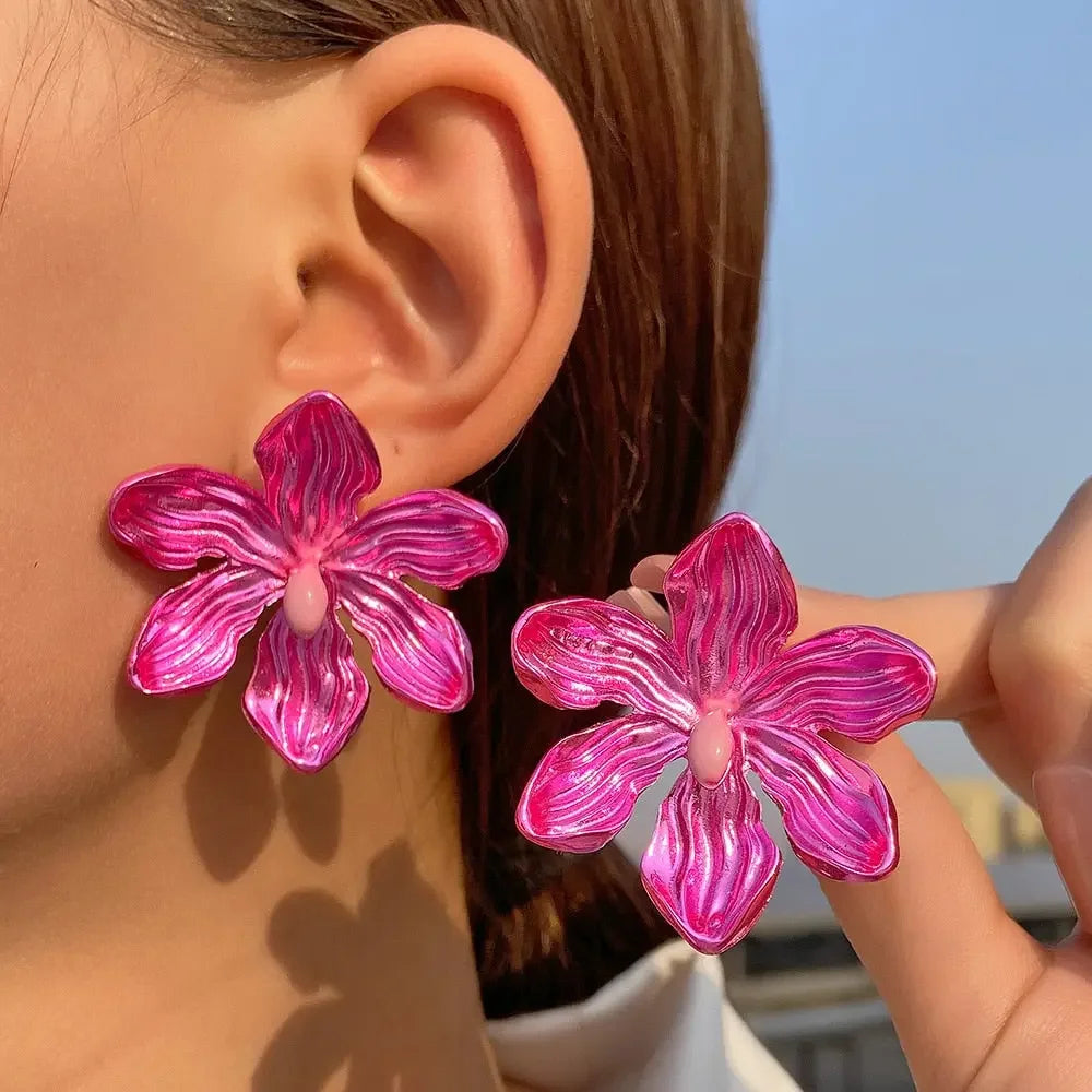 European and American Personality Exaggerated Alloy Flower Barbie Pink Earrings for Wome