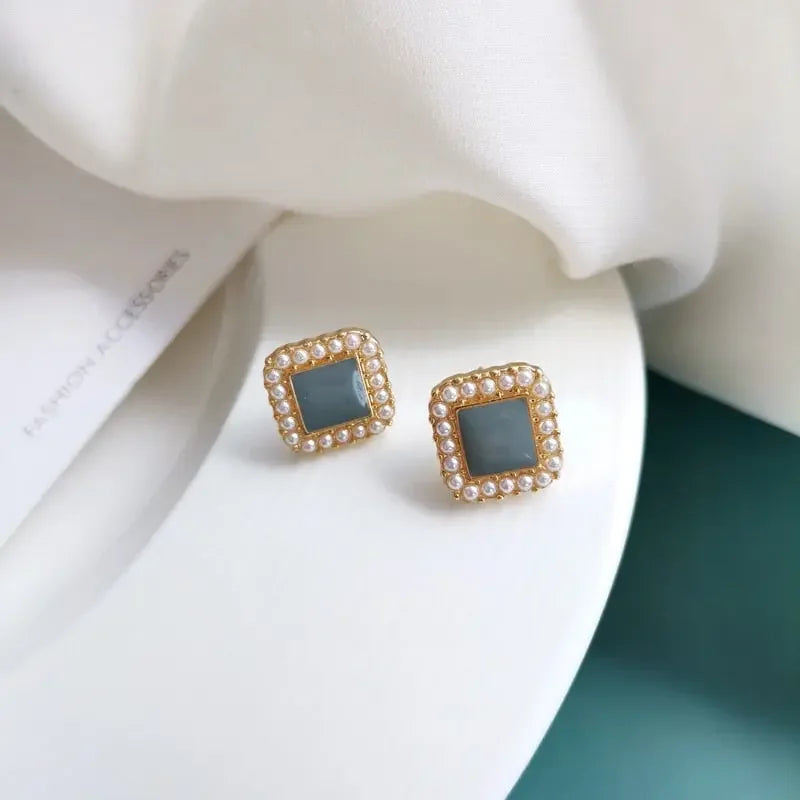 Lux Look Fashion Jewelry - LUXLIFE BRANDS